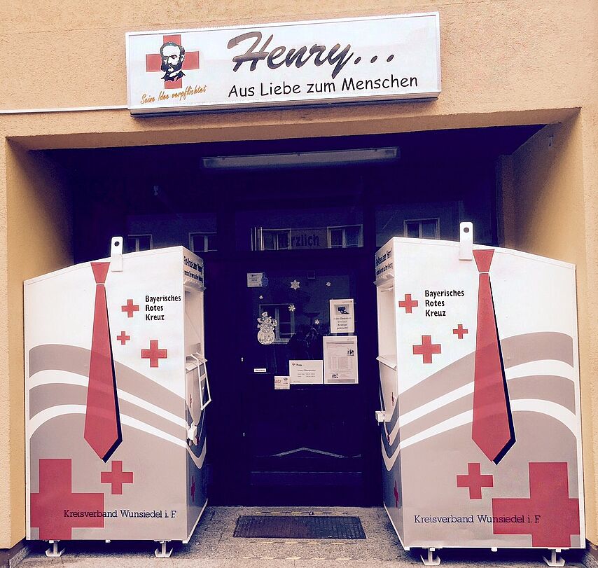 Eingang BRK-Kaufhaus "Henry"